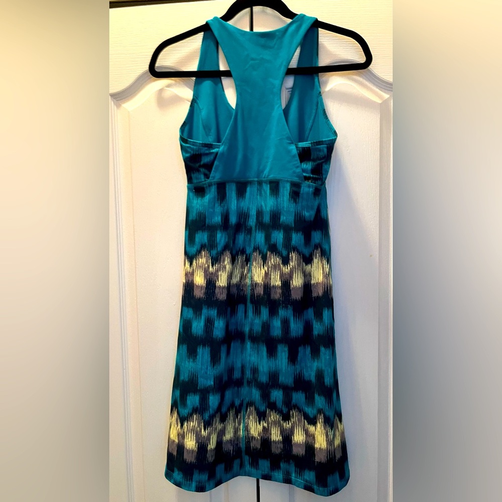 The North Face Racer Back Dress With Built In Sports Bra, Size Small - Picture 2 of 7
